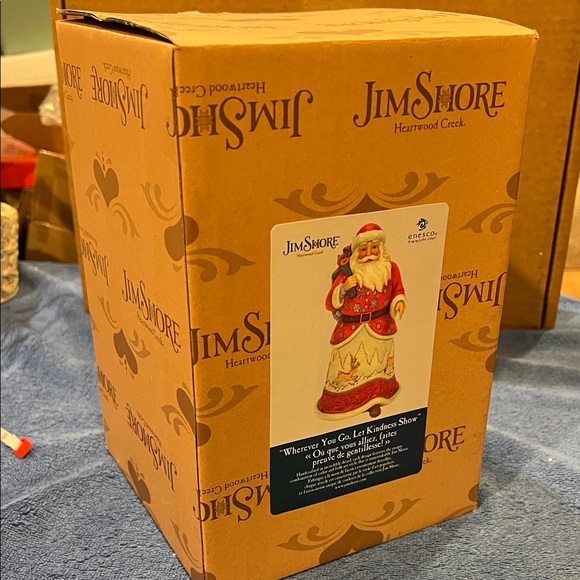 Jim Shore ‘Wherever You Go, Let Kindness Show’ Figurine